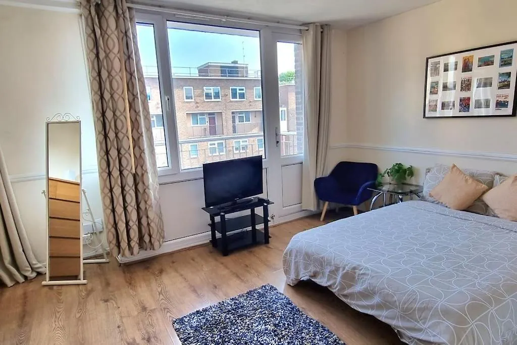 Apartmán Large Duplex In Bermondsey Londýn